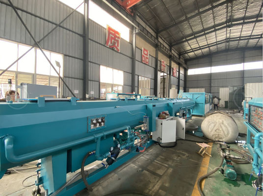 500kg/H 20mm HDPE Plastic Uitgedreven Pijpproductielijn