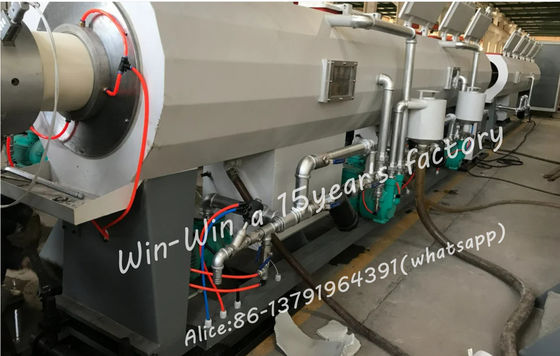 Automatische Plastic PVC UPVC Water Elektrische PVC Pijp Extrusie Lijn PLC Controle