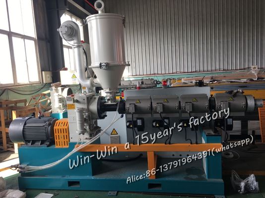 PP PE PVC PA EVA Poly gegolfde buis die apparatuur extrusielijn maakt