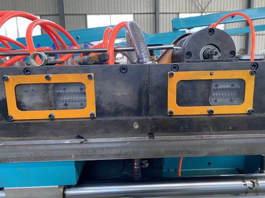 PE PP PVC gegolfde slangmachine Enkelwandige gegolfde buis extrusielijn