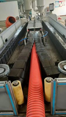 De elektrische Dubbele Muur Golflijn van de Pijpuitdrijving voor PE pp de Pijp van de het Waterirrigatie van pvc