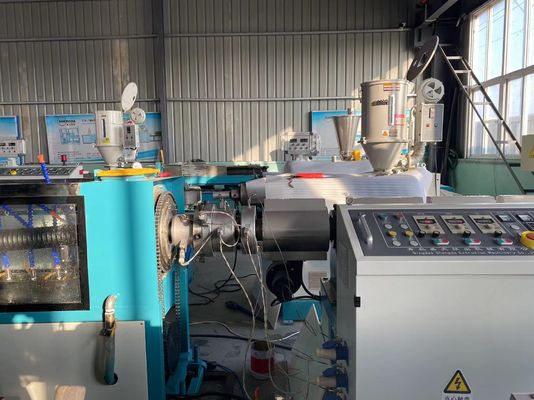 25100mm HDPE pp Plastic de Machineproductielijn van de Koolstof Spiraalvormige Pijp