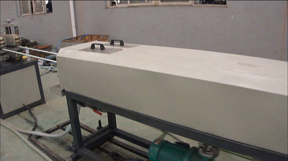2063mm de Dubbele Productielijn van de de Uitdrijvingslijn van de Holte Plastic Pijp